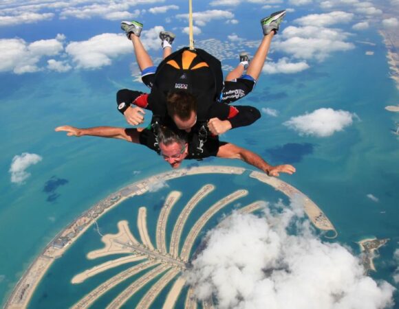 The Best 4 Skydiving Spots in Dubai That You Need to Know