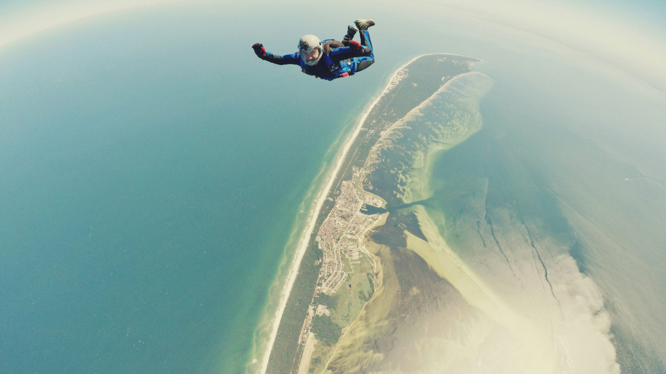 Skydive Dubai Safety: Why It’s a Top Trusted Drop Zone Globally 